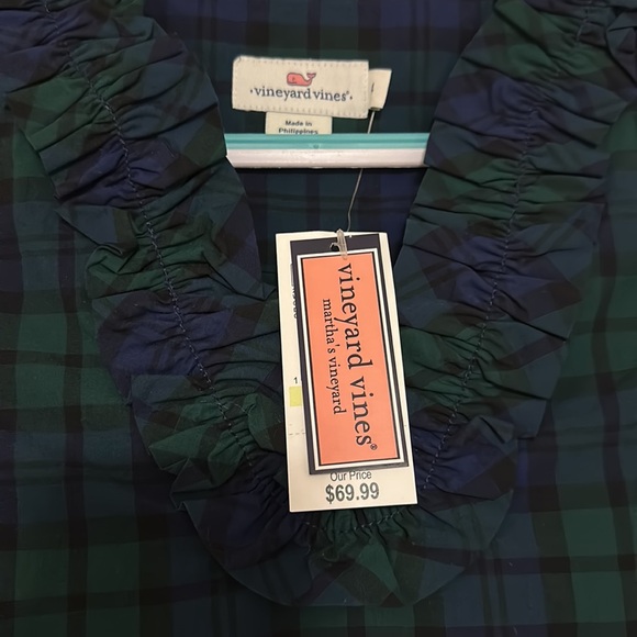 Vineyard Vines size 4, navy/green plaid 3/4” blouse w/ruffle neckline, new w/tag - Picture 3 of 3